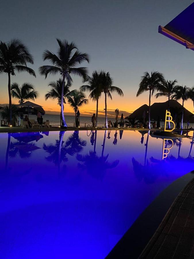 Diamantchery - Vue Mer Avec Deck Privatif Ле-Диаман Экстерьер фото